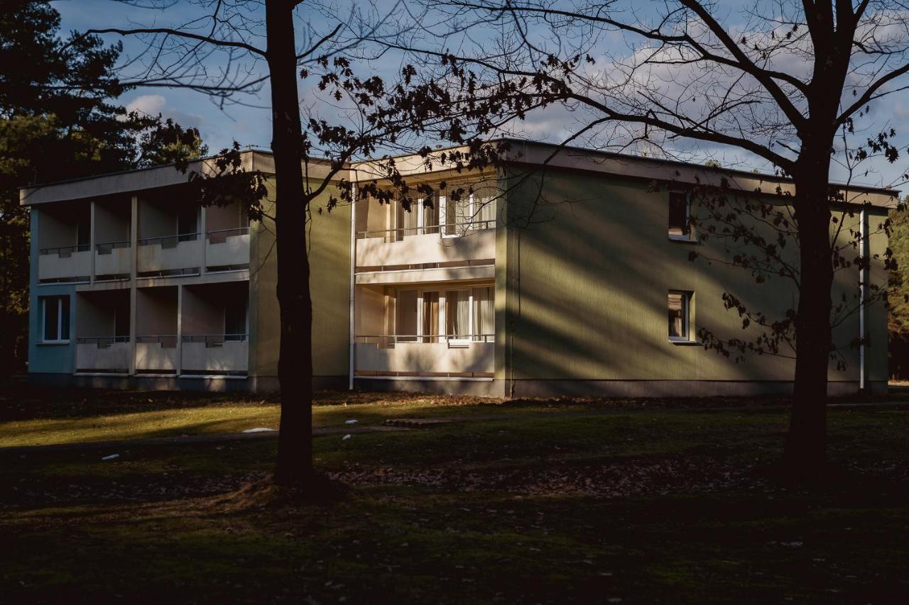 Promenada Zegrze Hotel Bialobrzegi  Bagian luar foto