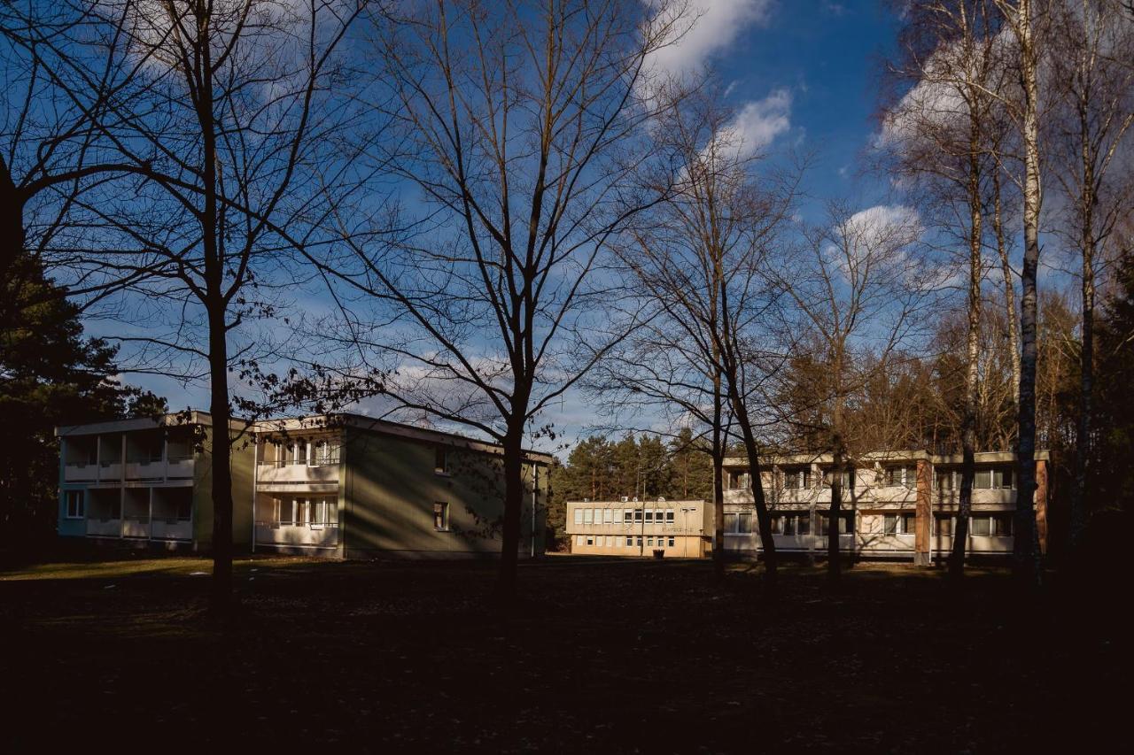 Promenada Zegrze Hotel Bialobrzegi  Bagian luar foto