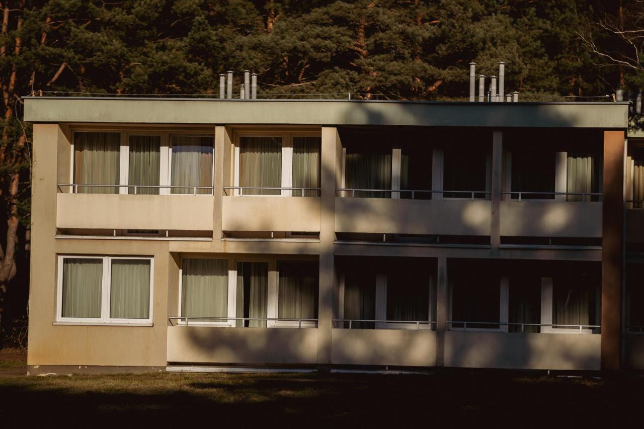 Promenada Zegrze Hotel Bialobrzegi  Bagian luar foto